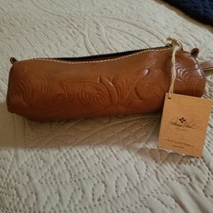 Patricia Nash Isla Oblong Bag